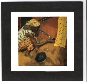 I paint my house serie, by african womans. 012.jpg